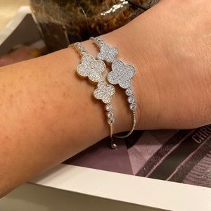 Double clover bracelet